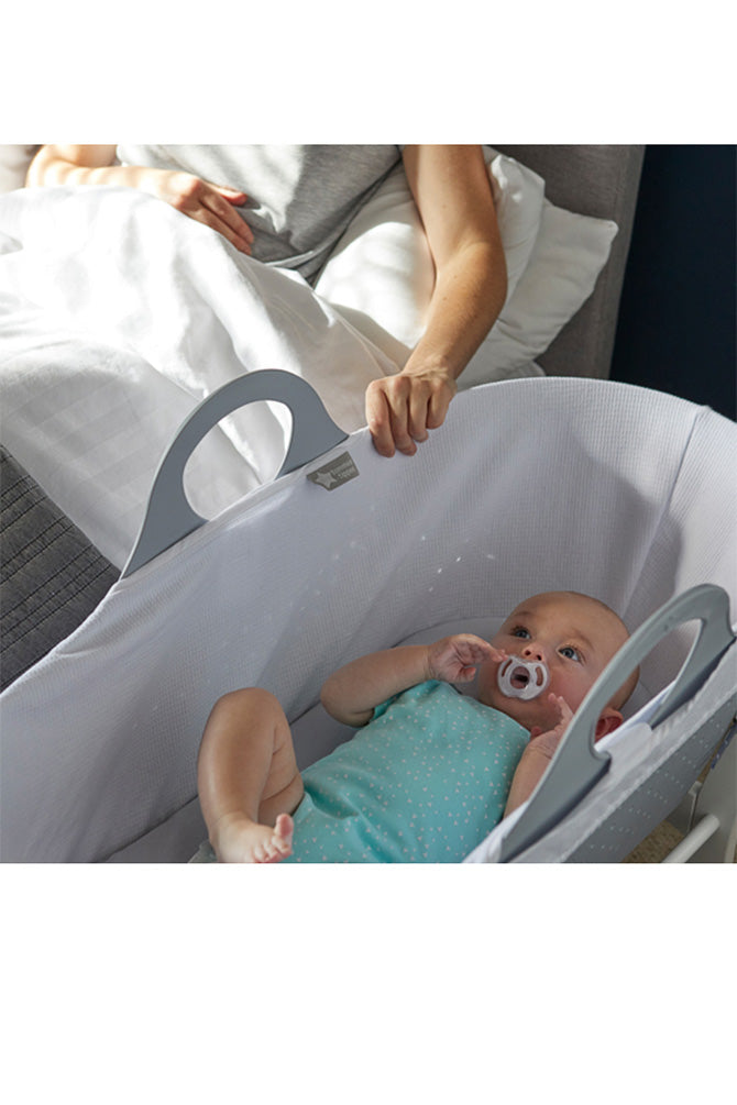 Tommee Tippee Sleepee Basket and Stand