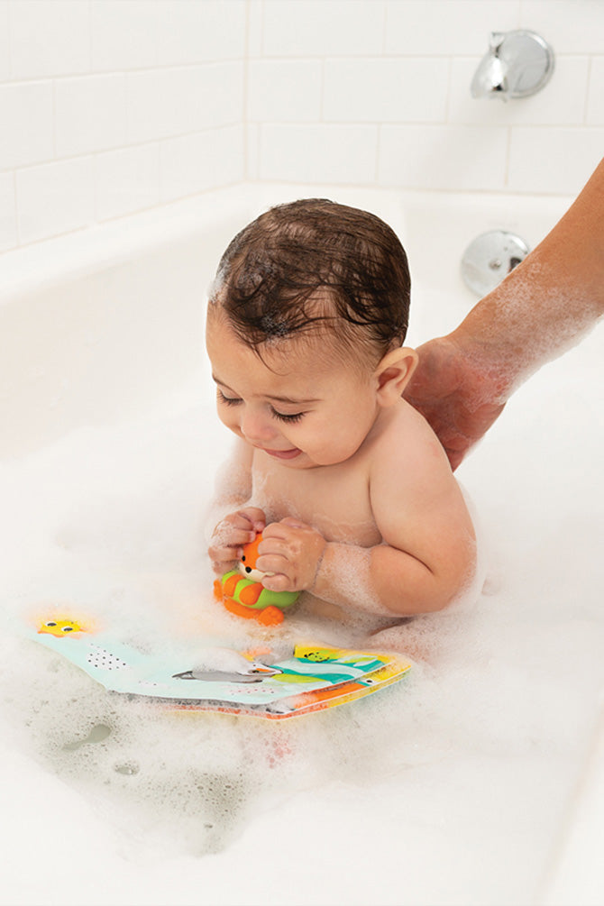 Infantino Bath Book with Roto Squirter