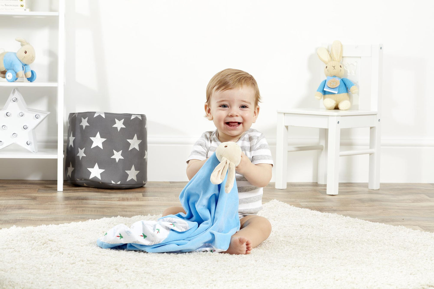 Peter Rabbit Snuggle Blanket